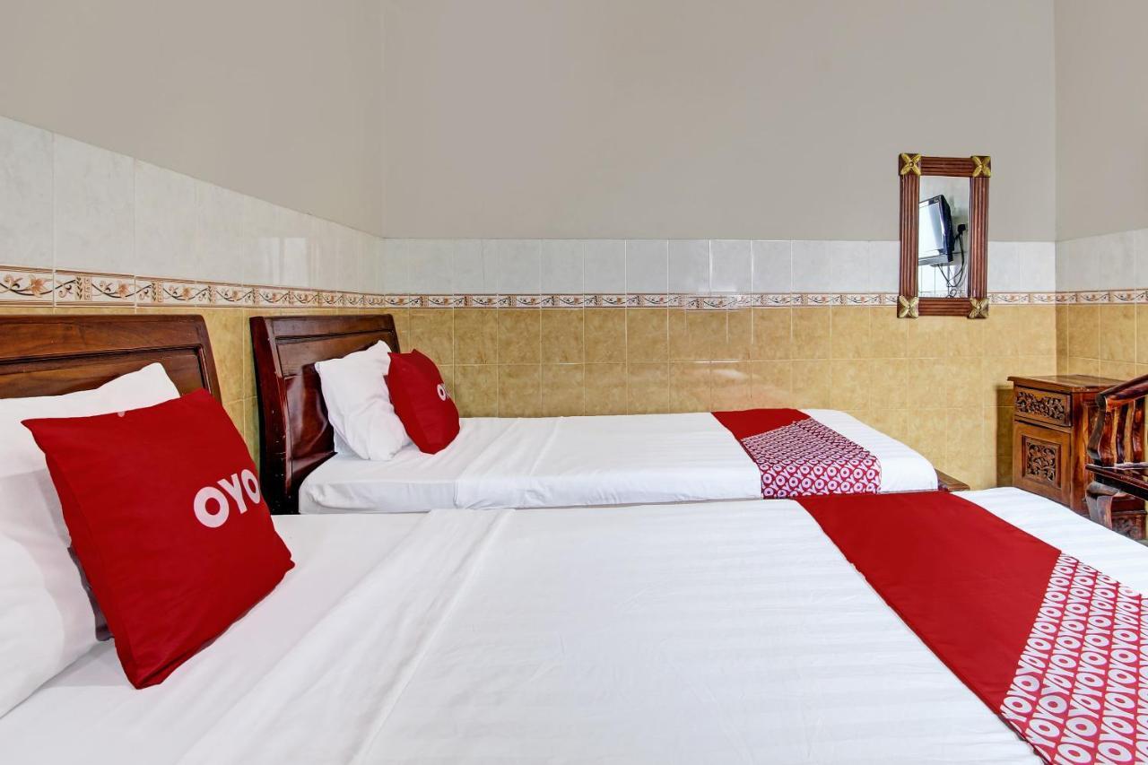 Oyo 91785 Hotel Srikandi Kalasan Tanjungtirto Exterior foto