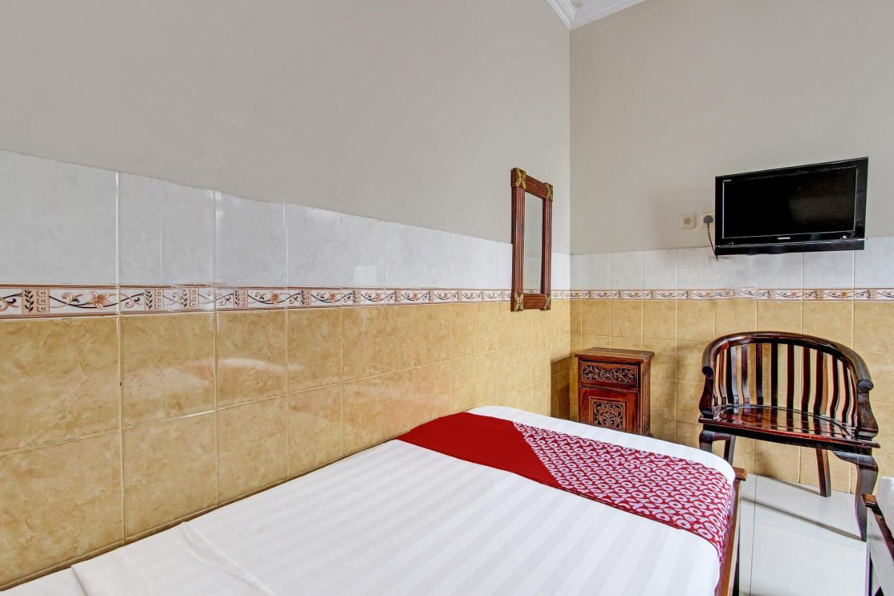Oyo 91785 Hotel Srikandi Kalasan Tanjungtirto Exterior foto