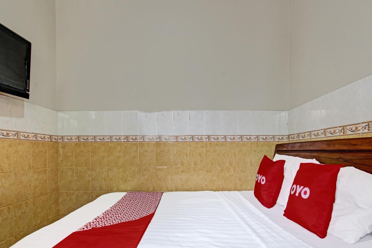 Oyo 91785 Hotel Srikandi Kalasan Tanjungtirto Exterior foto